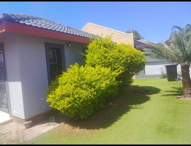 3 BEDROOM PROPERTY TO RENT IN AFRICAN JEWEL